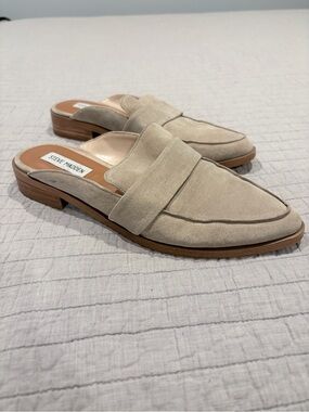 Steve Madden Nando Suede Loafer Mule Slides Beige Pointed Toe Women’s 7.5